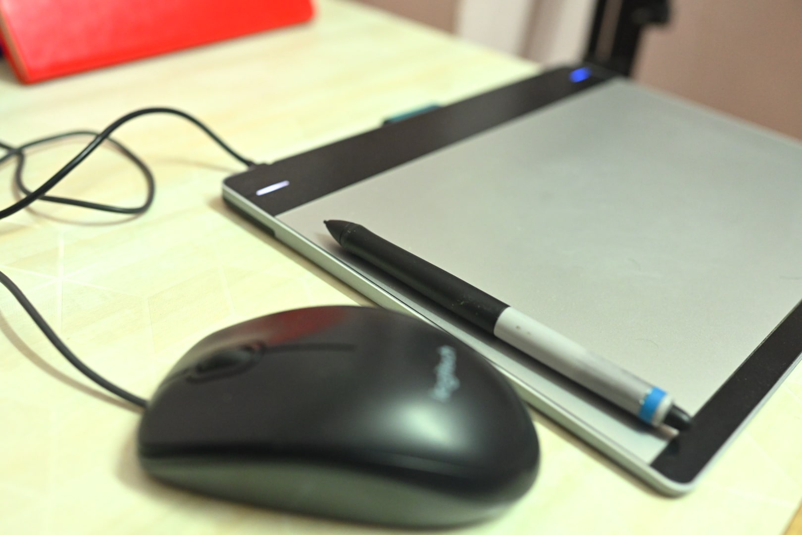 choose a good mouse and wacom tablet for photo reotuching